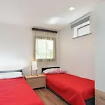House 1012 بيت للعطل فاجانا