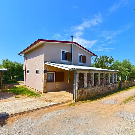 House 1012 Feriehus Fažana