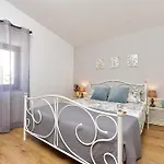 House 1012 펜션 파자나