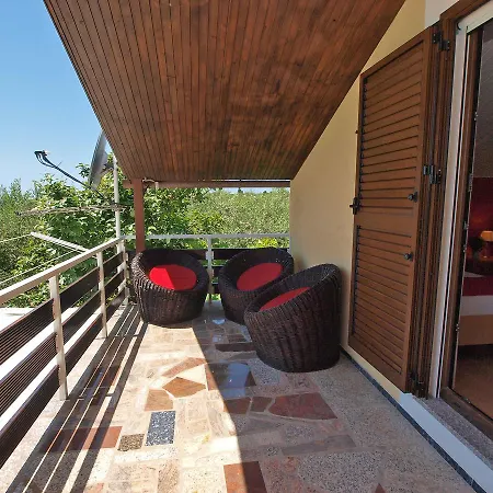 House 1012 Fažana