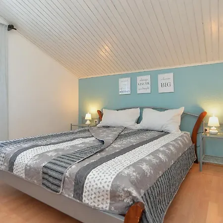 House 1012 * Fažana